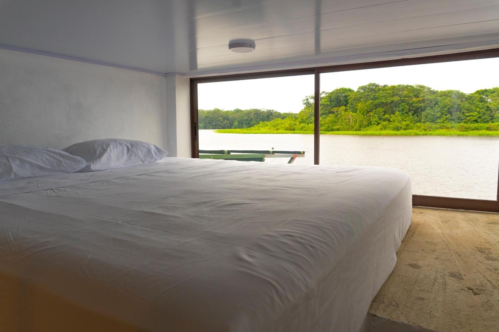 Hotel Pura Natura Riverside تورتوجويرو المظهر الخارجي الصورة