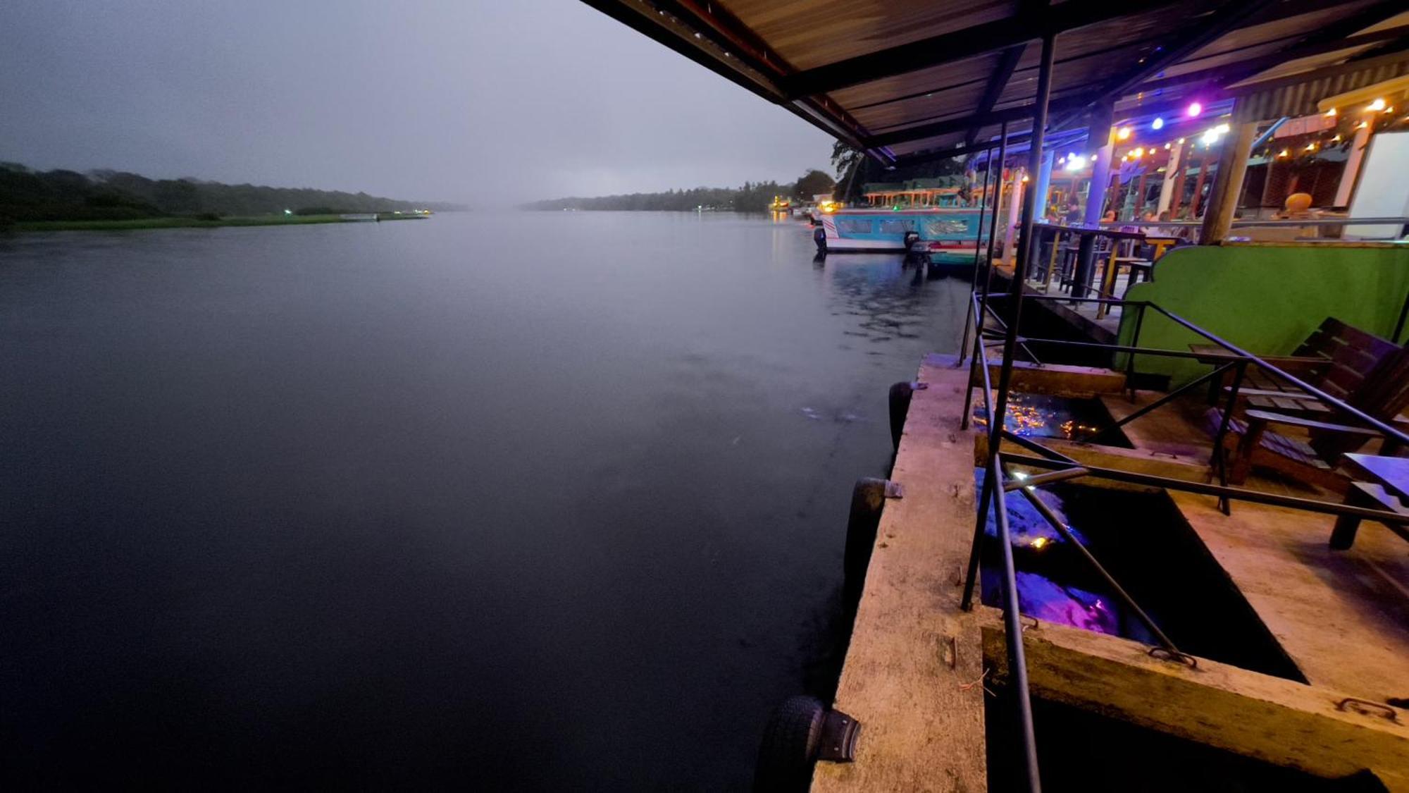 Hotel Pura Natura Riverside تورتوجويرو المظهر الخارجي الصورة